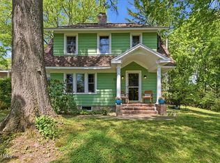 1505 Van Antwerp Road, Niskayuna, NY 12309