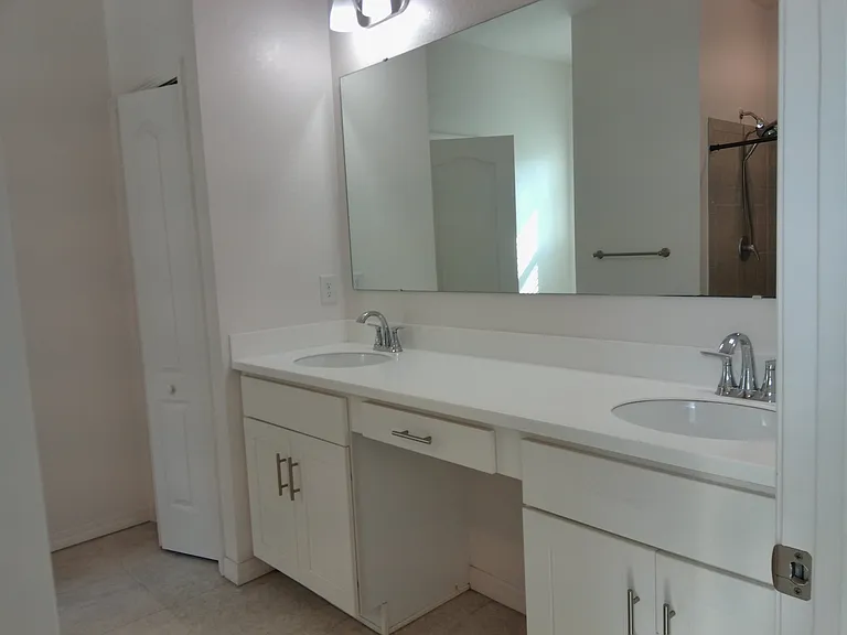 177 Castile Ct — Photo 10