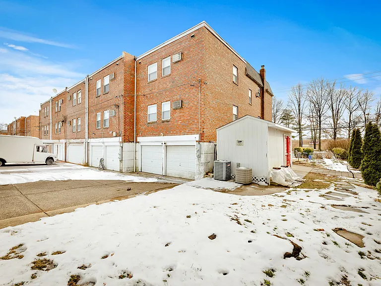 12450 Knights Rd #2 — Photo 41