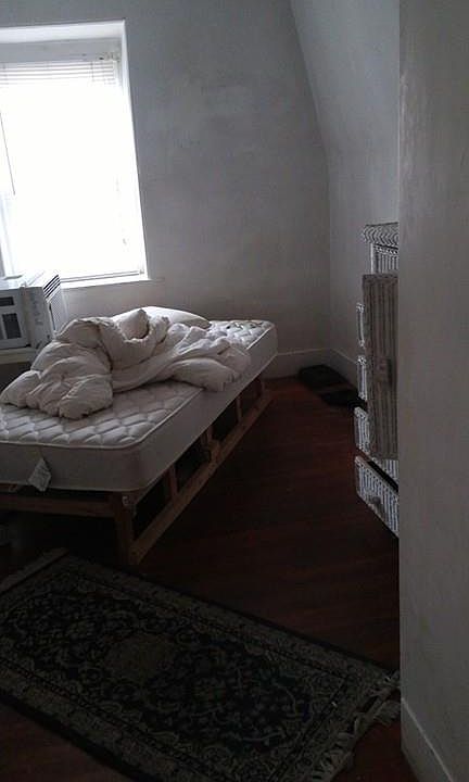 2nd image of 12 Stock St