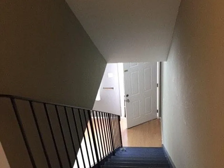 1510 Harmon St #B — Photo 8