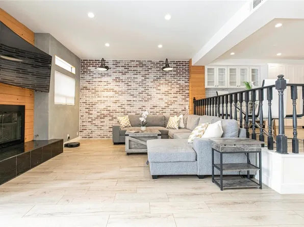 11911 Magnolia Blvd APT 19, Valley Village, CA 91607