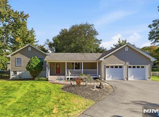 8 N 1st Street, Park Ridge, NJ 07656