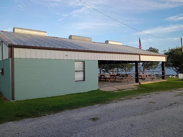 295B Lakeshore Dr — Photo 15