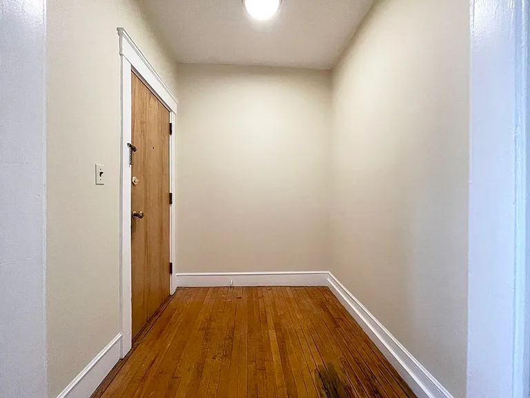 1269 Commonwealth Ave #4 — Photo 6