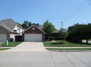 1700 Tealwood Ln, Corinth, TX 76210