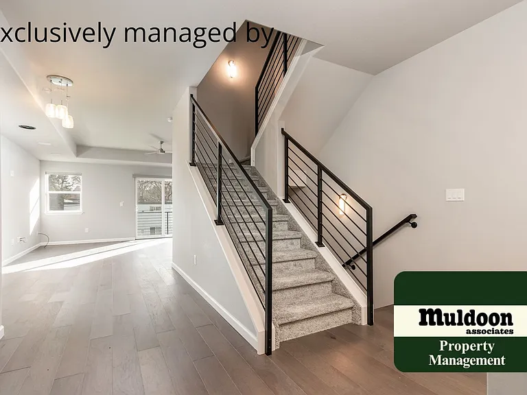 8 E Saint Elmo Ave — Photo 9