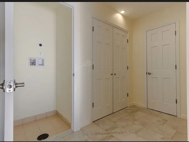 2848 W 15th St #1A — Photo 5