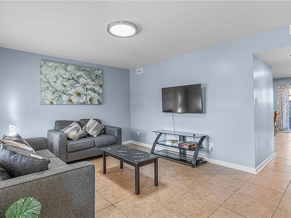 3rd image of 301 Advocate Court #C