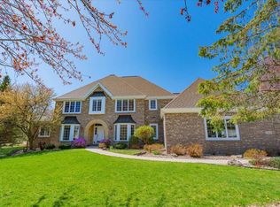 10 Coyote Ct, Madison, WI 53717