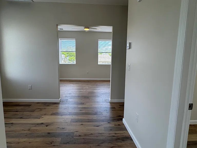 49 Summit Ave #2 — Photo 9