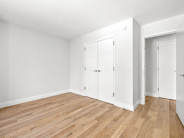 360 E 65th St #10C — Photo 10