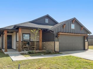 225 Renee Dr, Blanchard, OK 73010