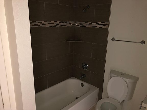 5th image of 1623 Verde Dr