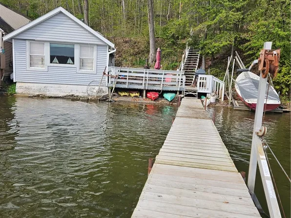 5959 Calvin Ln, Conesus, NY 14435