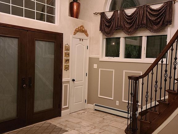 2nd image of 124 Giegerich Ave