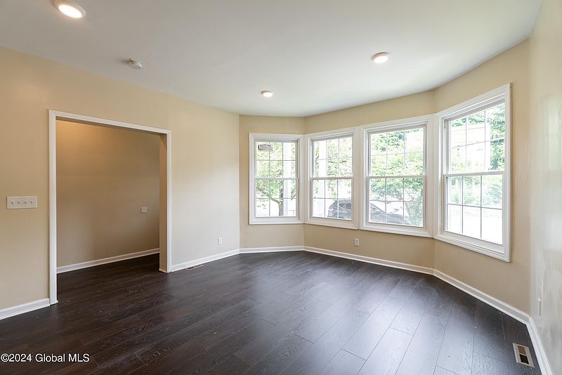 4th image of 1443-1445 Broadway