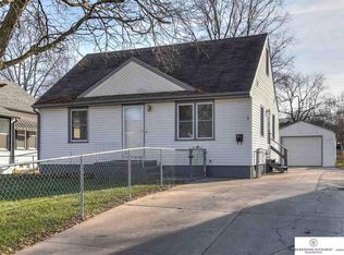 5611 Ruggles St, Omaha, NE 68104