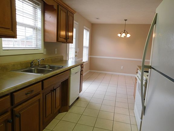 3rd image of 7004 Steen Blvd