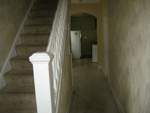 5th image of 738 B Ave