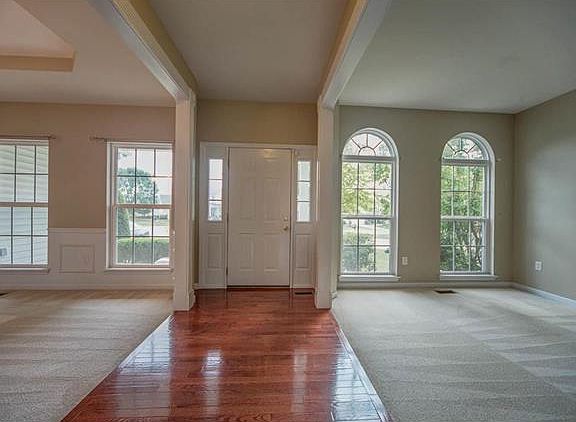 3rd image of 6825 Laurel Springs Ct
