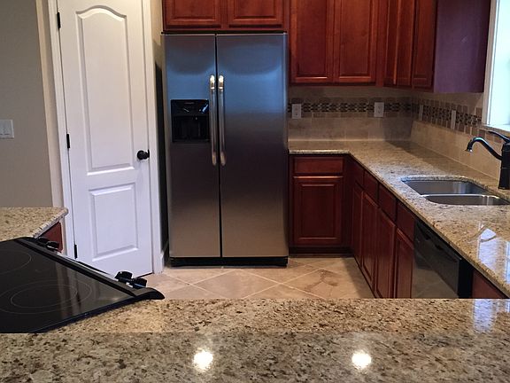 3rd image of 1501 Seabreeze Ave