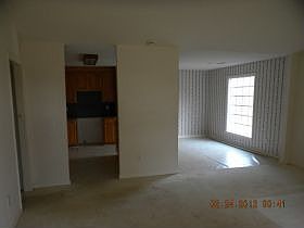 4th image of 222 Dogwood Ln