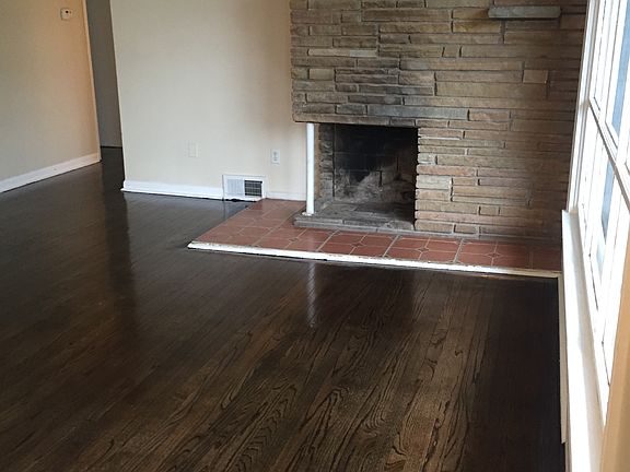 2nd image of 18826 Hilton Dr