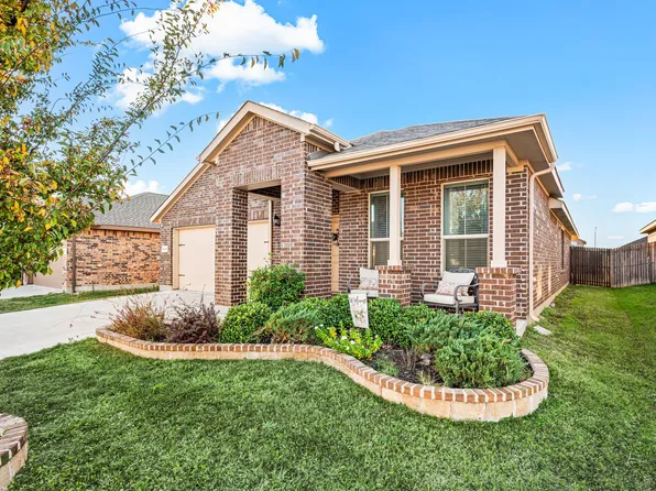 9113 Doverglen Dr, Fort Worth, TX 76131
