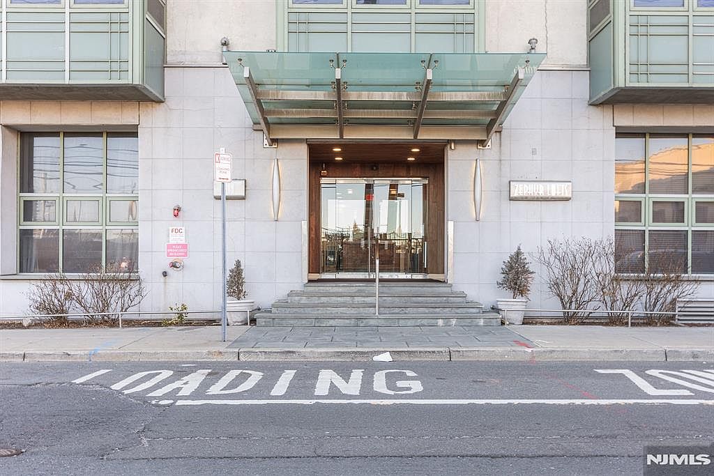 689 Luis Munoz Marin Blvd APT 808, Jersey City, NJ 07310 | Zillow
