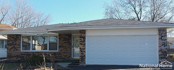 1st image of 17475 Park Ln