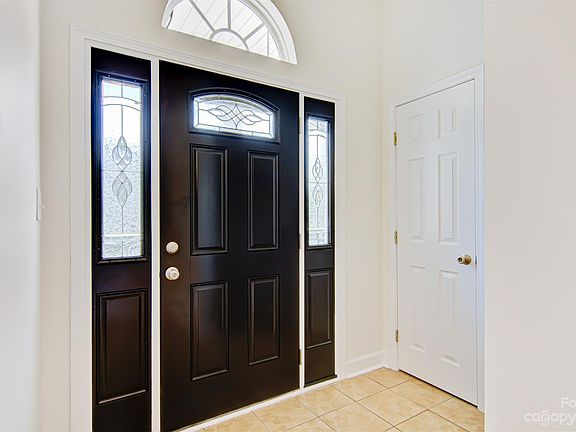 5th image of 6116 Cove View Ct