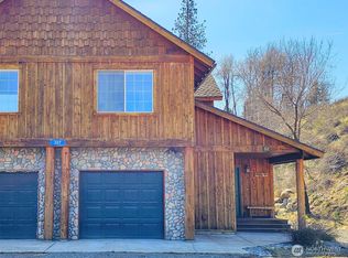 307-2 Cascadian Ln #32, Winthrop, WA 98862