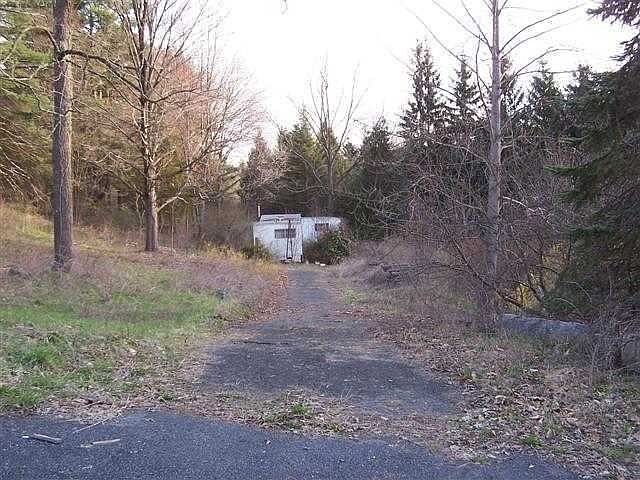 2nd image of 21 Doris Ln