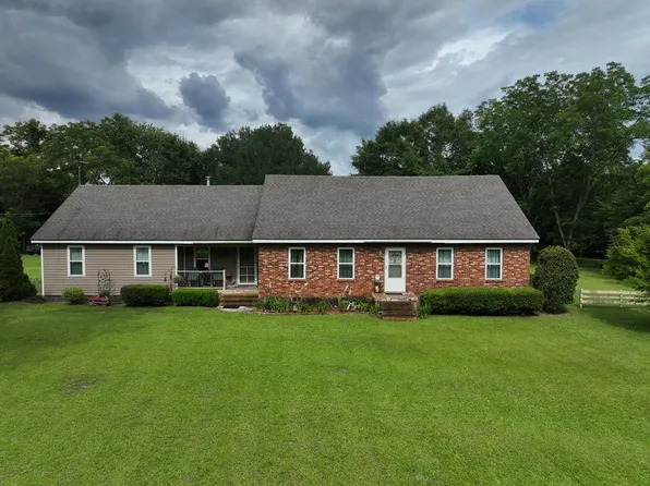 394 N Griffin Ave, Attapulgus, GA 39815