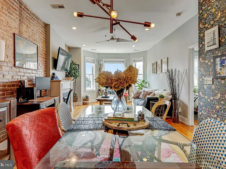 1531 Park Rd NW #6 — Photo 15