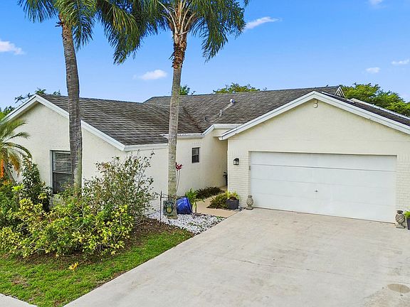 2nd image of 21059 Rustlewood Avenue