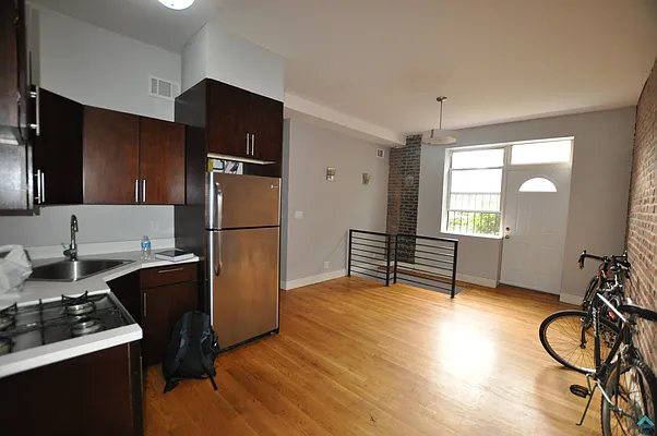 Rented by EXR | media 1