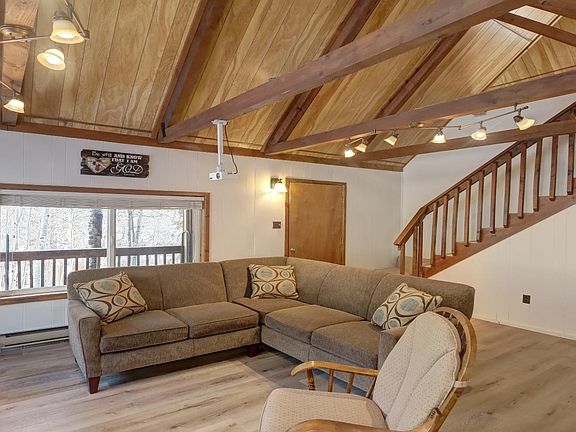 3rd image of 240 Bitter Creek Rd