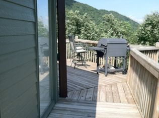 321 Snow Cloud Dr, Seven Devils, NC 28604