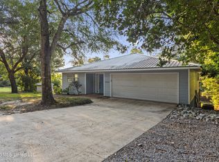 9809 Hidden Lake Rd, Vancleave, MS 39565