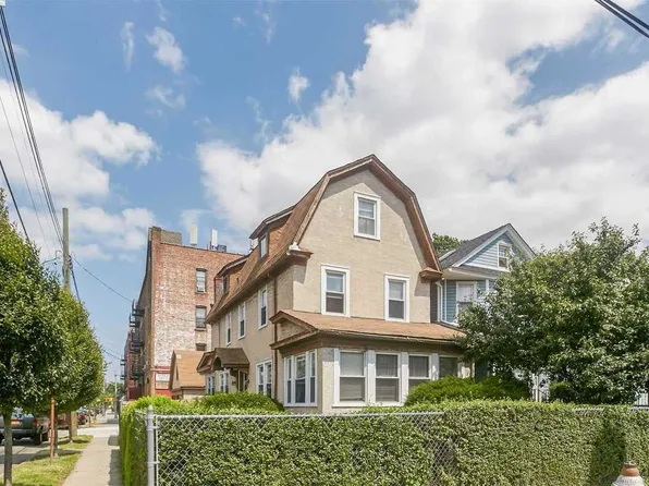 11804 91st Ave, Richmond Hill, NY 11418