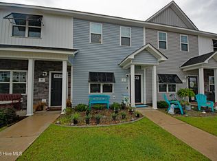 7 Catalina Cir, Swansboro, NC 28584