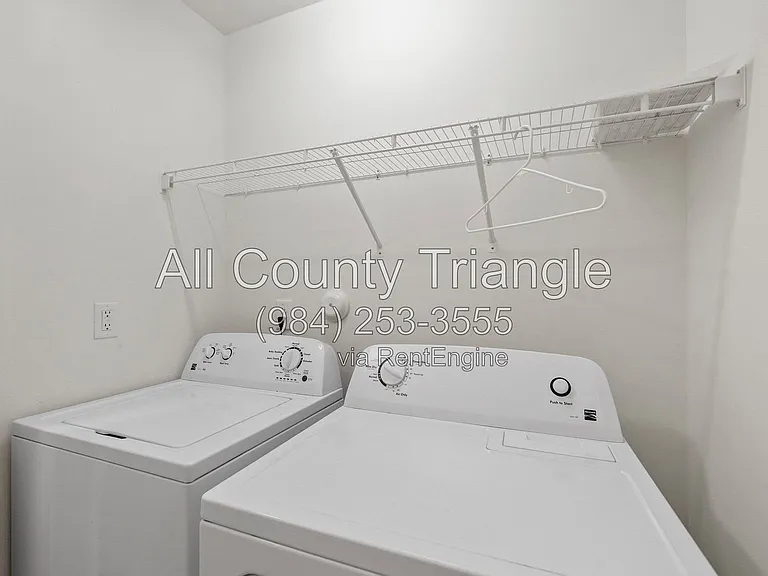 1005 Amber Shadow Dr — Photo 33