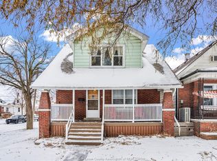 1097 Moy Ave, Windsor, ON N9A 2P2
