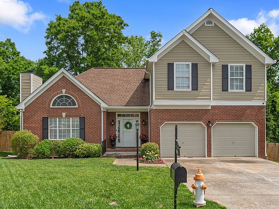 2nd image of 312 Glenridge Ct