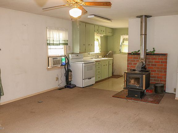 5th image of 818 N 24th Ave