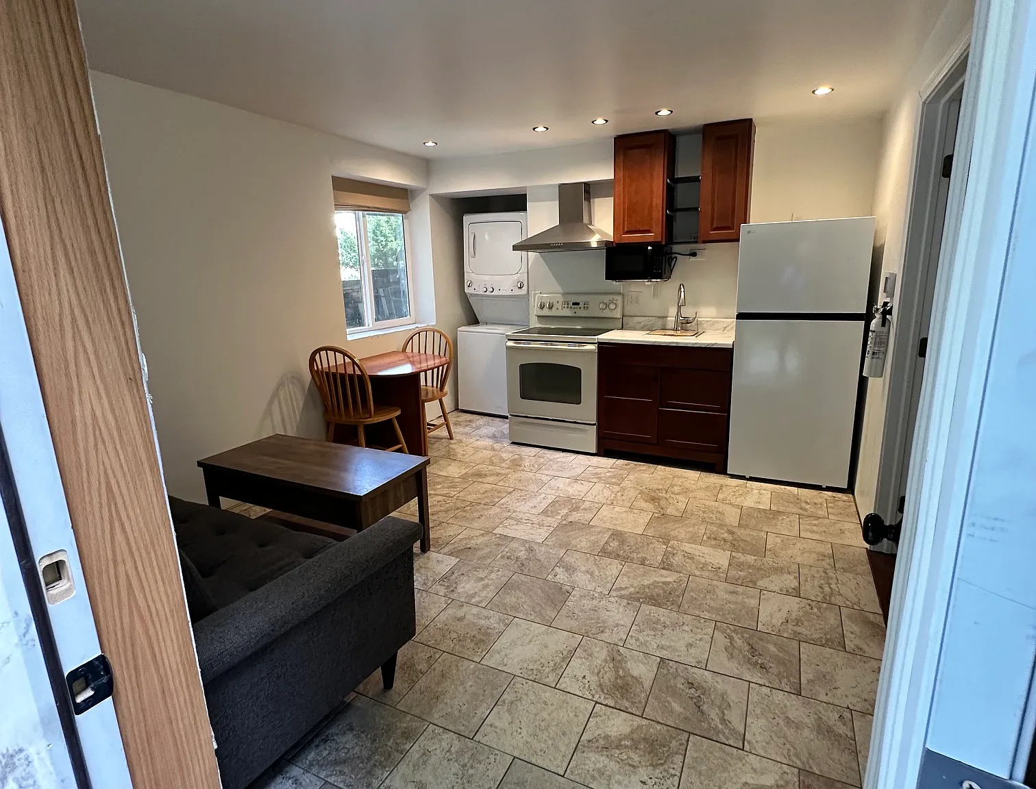 1 bed, 365 sqft, $1,650 — Photo 1