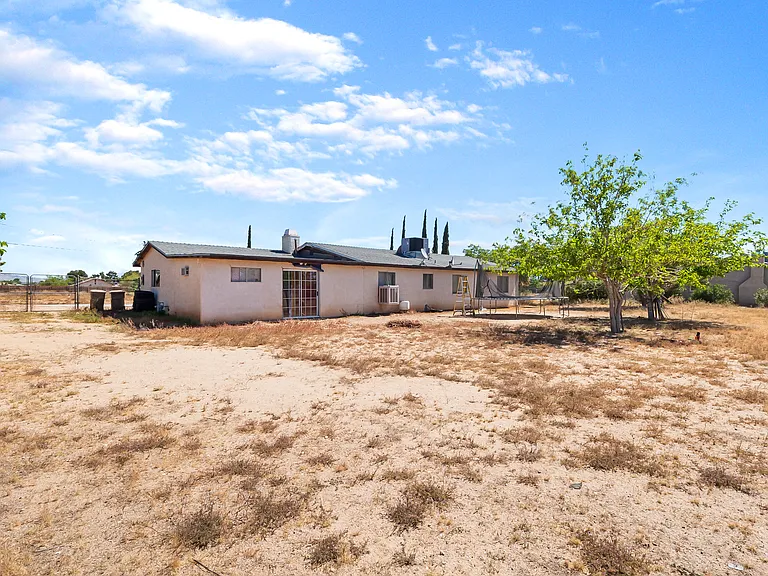 15939 Mojave St — Photo 10