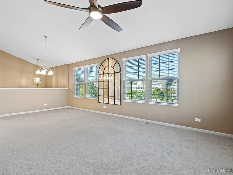 260 Devoe Dr — Photo 11
